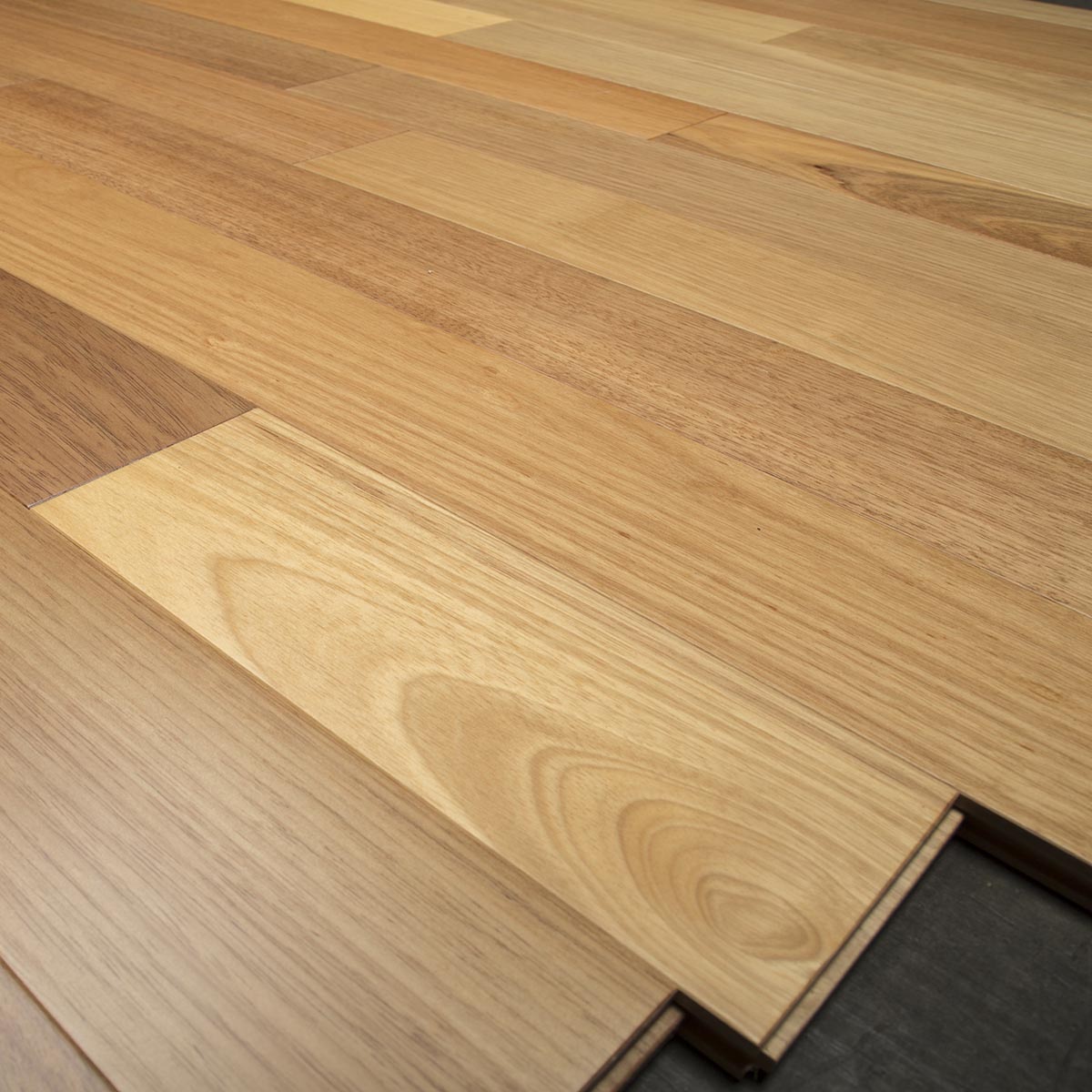 Tauari, Brazilian Oak Natural Hardwood Flooring Smooth AB 35/8"